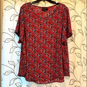 Floral short sleeved blouse